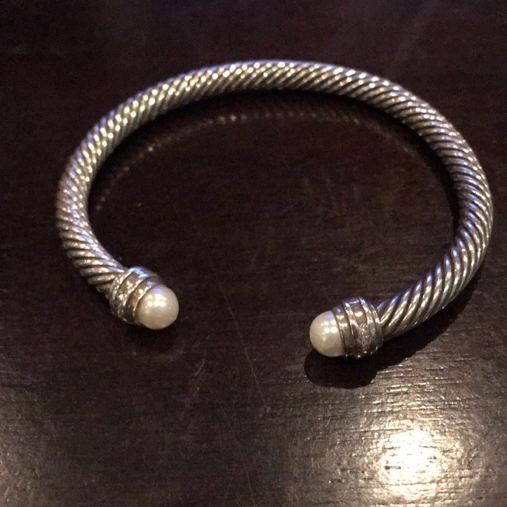 David Yurman cable diamond and pearl bracelet
